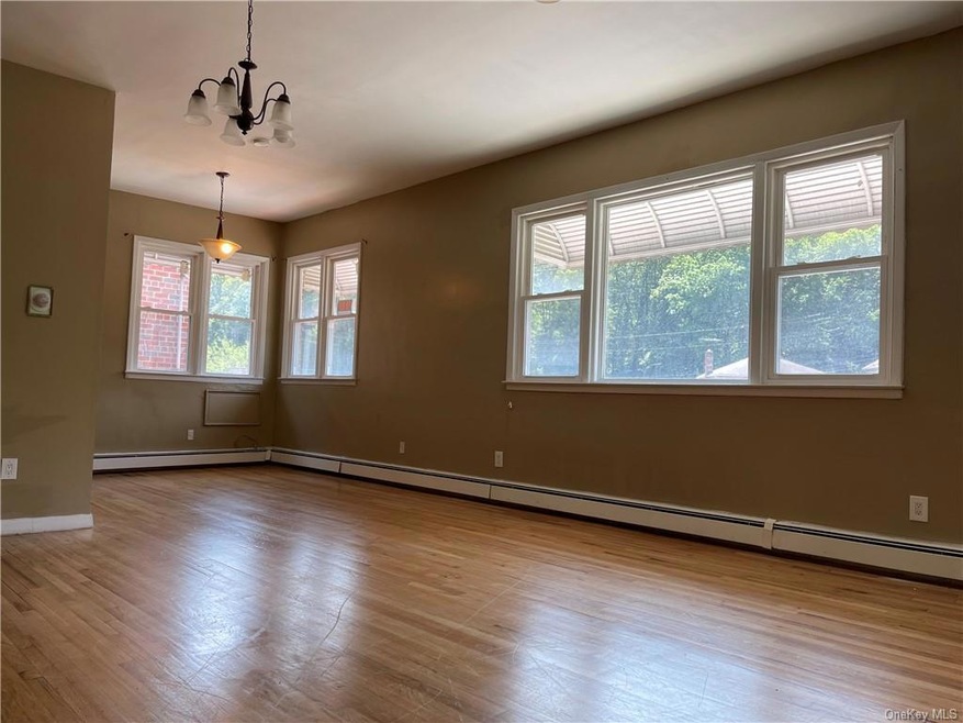 310 Mclean Ave unit 2, Yonkers, NY 10705 - photo 1