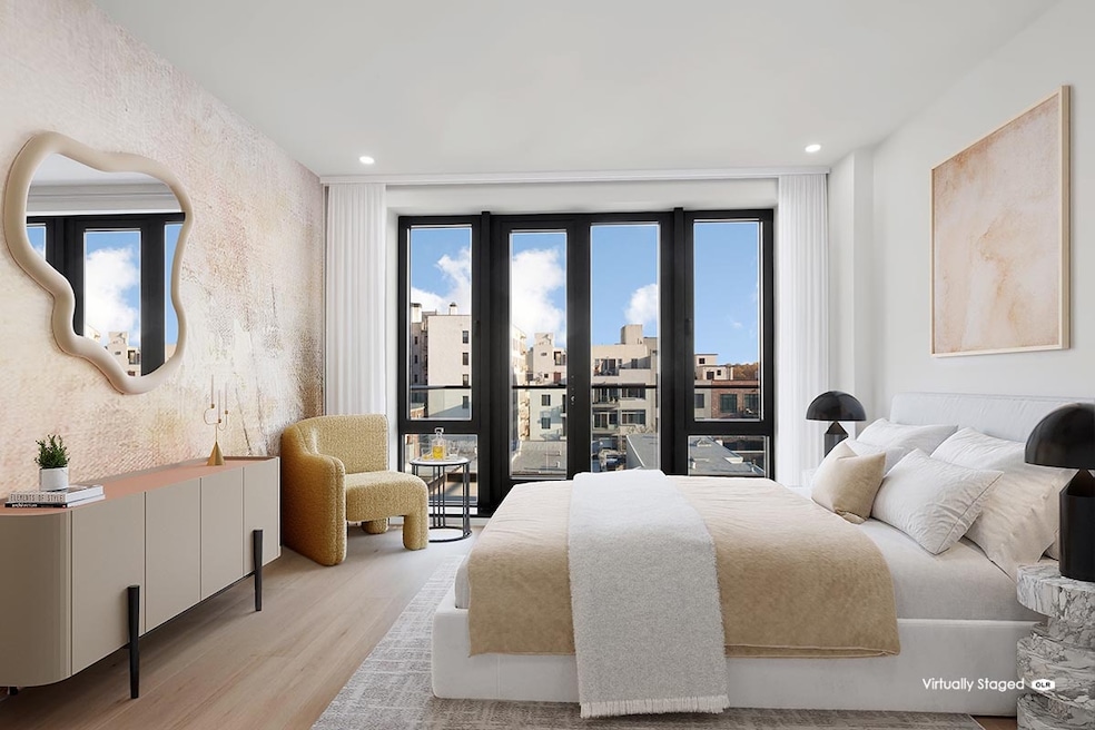 Pending $1,298,000 • Co-Listing Agent