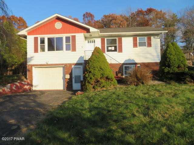 27 Beechwood Terrace, Hawley, PA 18428 - photo 1