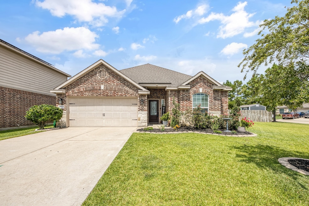 20631 Stout Dr, Hockley, TX 77447 - photo 1