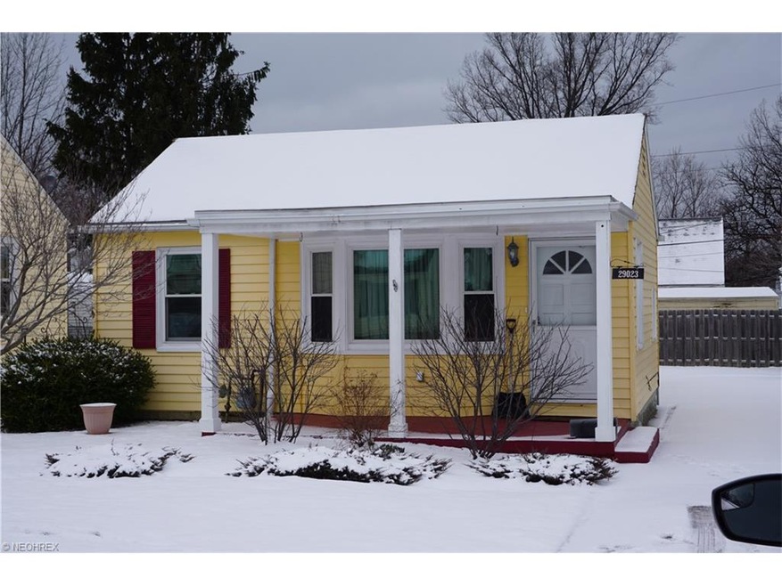 Welcome home to 29023 Norman, Wickliffe