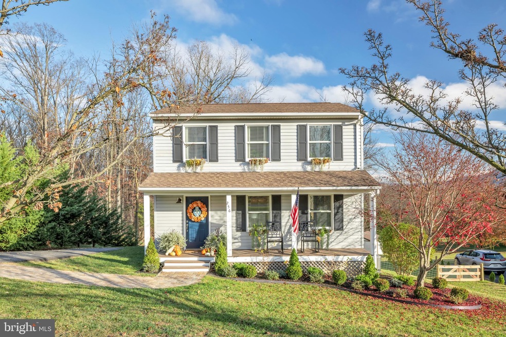 256 Little Sorrel Dr, Strasburg, VA 22657 - photo 1