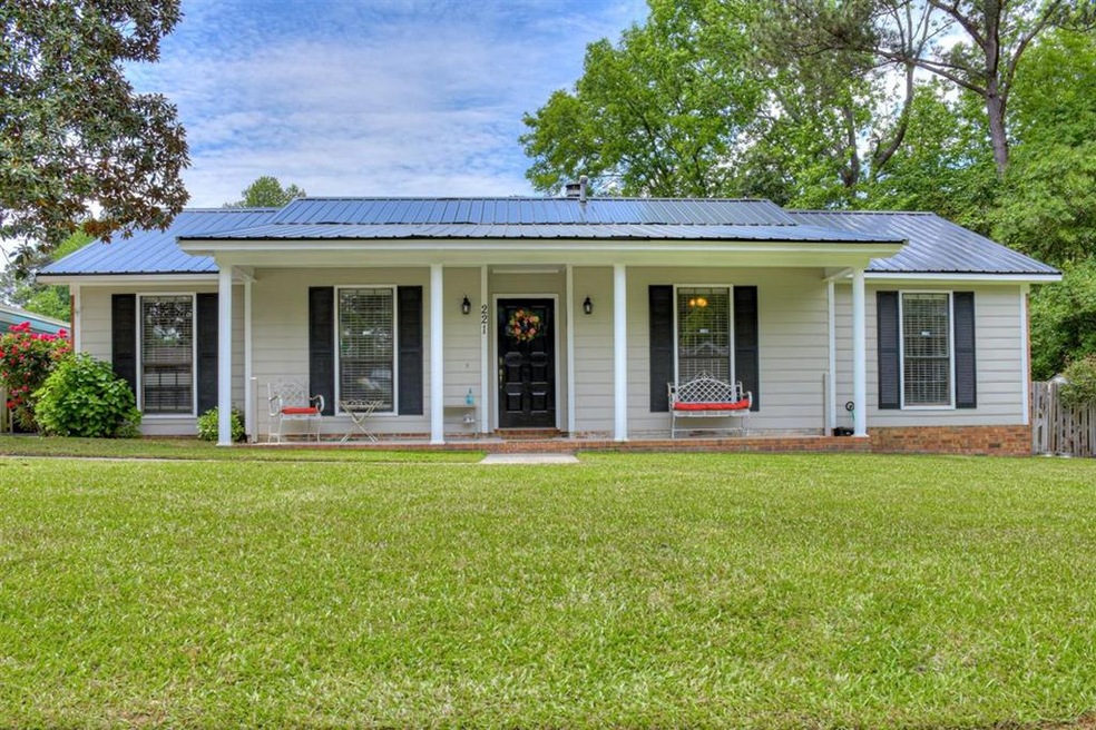 221 Brooks Dr, Augusta, GA 30907 - photo 1