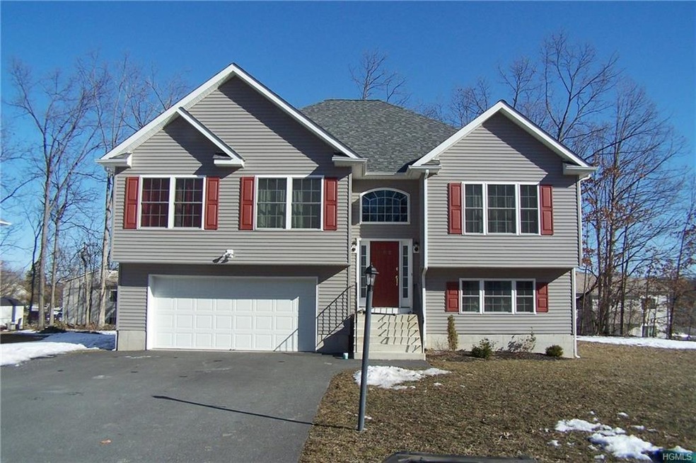 102 Logan's Way, Maybrook, NY 12543 - photo 1