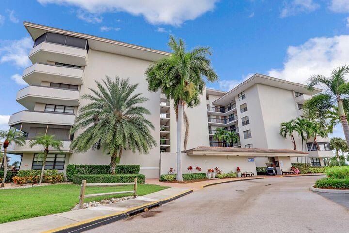 651 Seaview Ct Building B