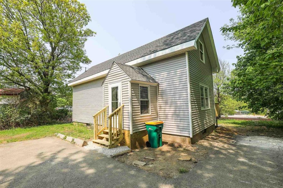 13 Old Wakefield Rd, Rochester, NH 03868 - photo 1