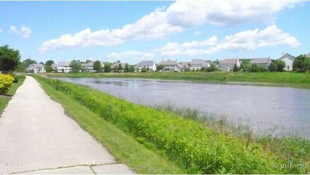 3057 Solitude Ln, Aurora, IL 60502 - photo 1