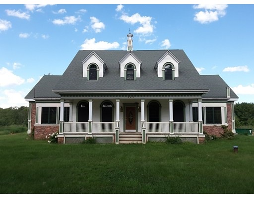 242 Hardwick Rd, New Braintree, MA 01531 - photo 1