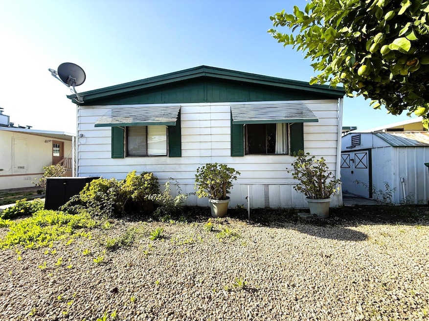 5450 Monterey Hwy unit 143, San Jose, CA 95111 - photo 1