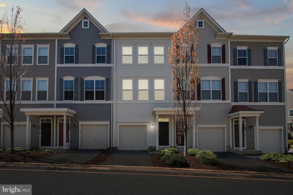 104 Shamrock Dr unit 13108, Stafford, VA 22556 - photo 1