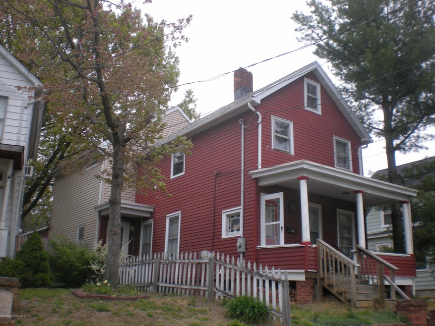 215 2nd St, Keyport, NJ 07735 - photo 1