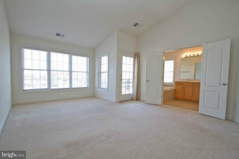 25835 Mews Terrace, Chantilly, VA 20152 - photo 1