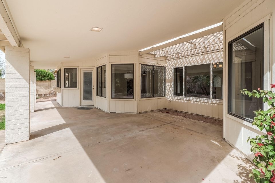 1933 E Calle de Arcos, Tempe, AZ 85284 - photo 1