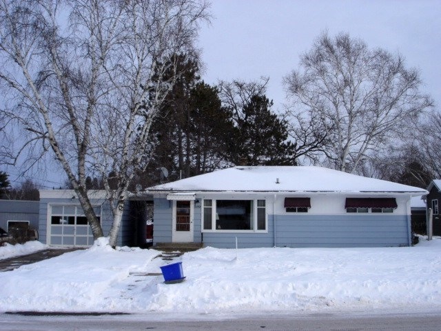 1003 Cedar St, Merrill, WI 54452 - photo 1