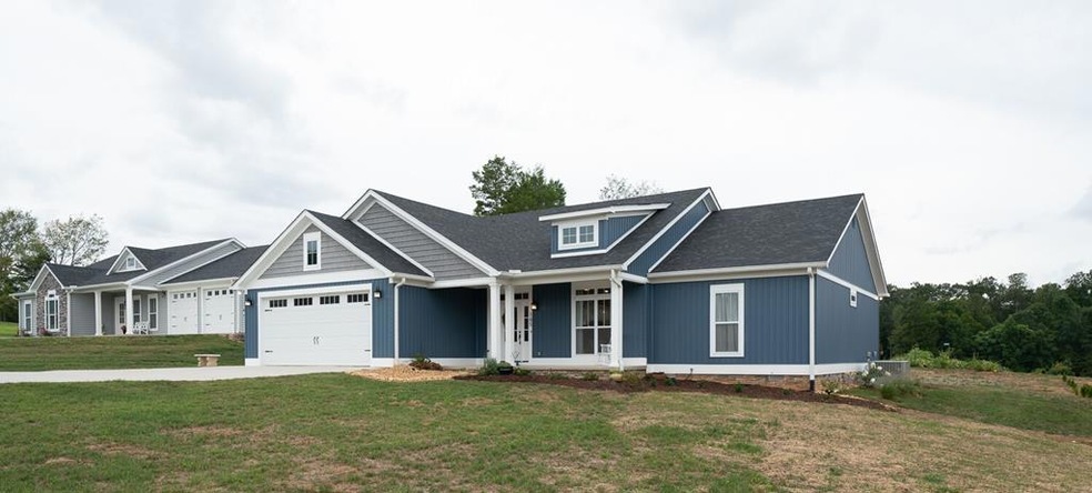 165 Crooked Creek Dr, Cookeville, TN 38506 - photo 1