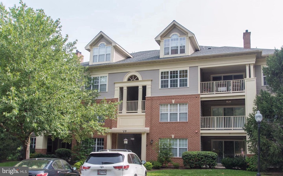 105 Timberbrook Ln unit 104, Gaithersburg, MD 20878 - photo 1