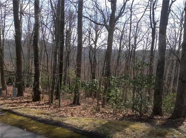 The perfect spot for your dream home in the mounta