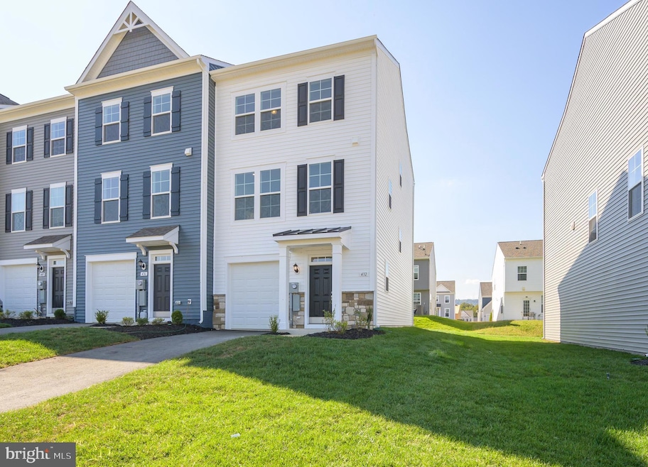 For Rent $1,995/month