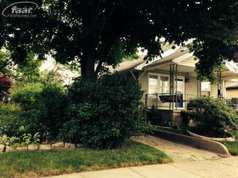 1016 Huron St, Flint, MI 48507 - photo 1