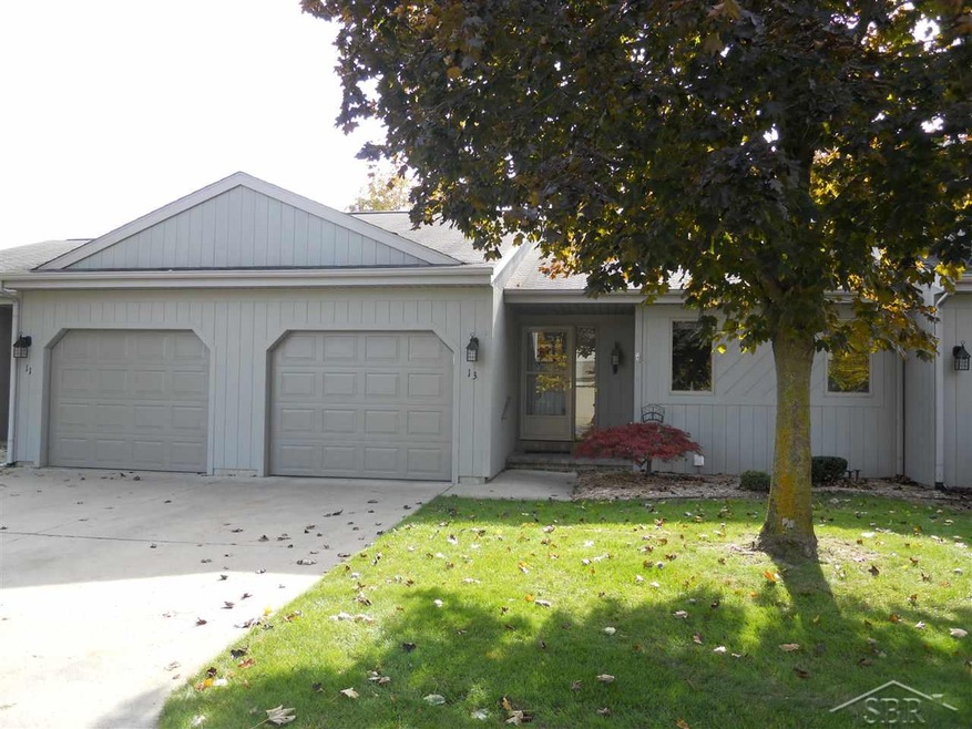 13 Pine Grove Dr, Frankenmuth, MI 48734 - photo 1