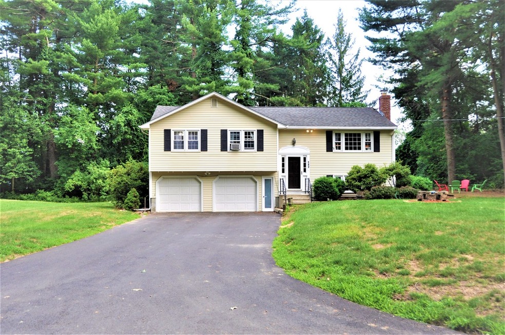 143 Davis St, Northborough, MA 01532 - photo 1