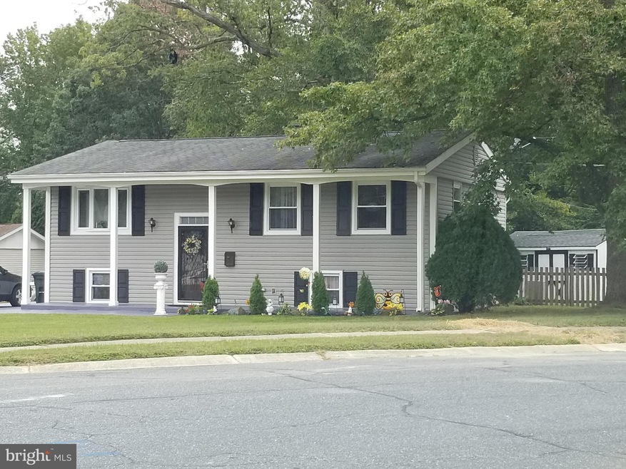 606 Silver Bell Dr, Edgewood, MD 21040 - photo 1