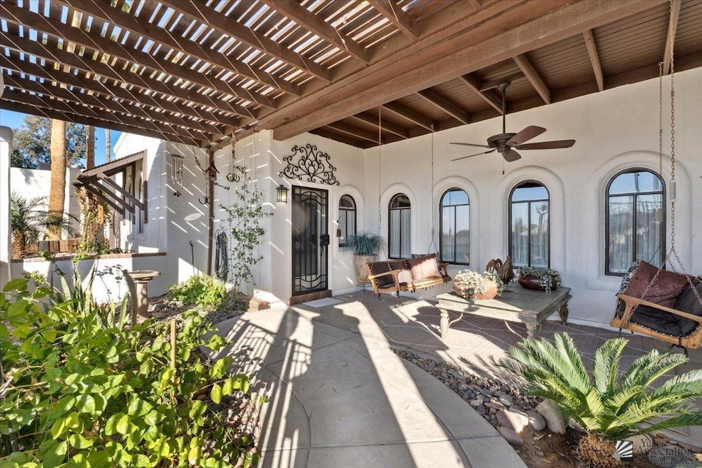 1925 S Ridgeview Dr, Yuma, AZ 85364 - photo 1