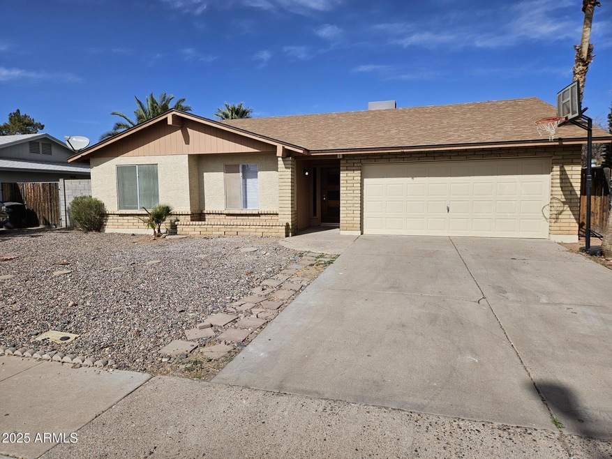 848 W Kiva Ave, Mesa, AZ 85210 - photo 1