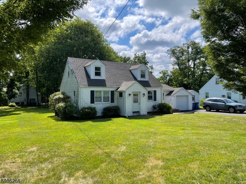 72 Liberty Rd, Bernardsville, NJ 07924 - photo 1