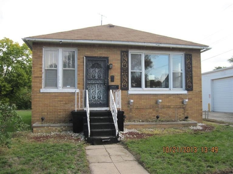 1371 Marshall St, Gary, IN 46404 - photo 1