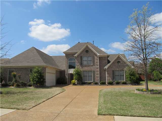 This spacious 8 year old home in Fleming Gardens h