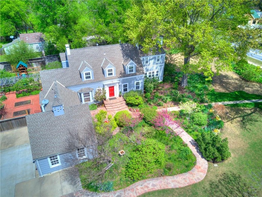 This iconic home has been admired by many people f