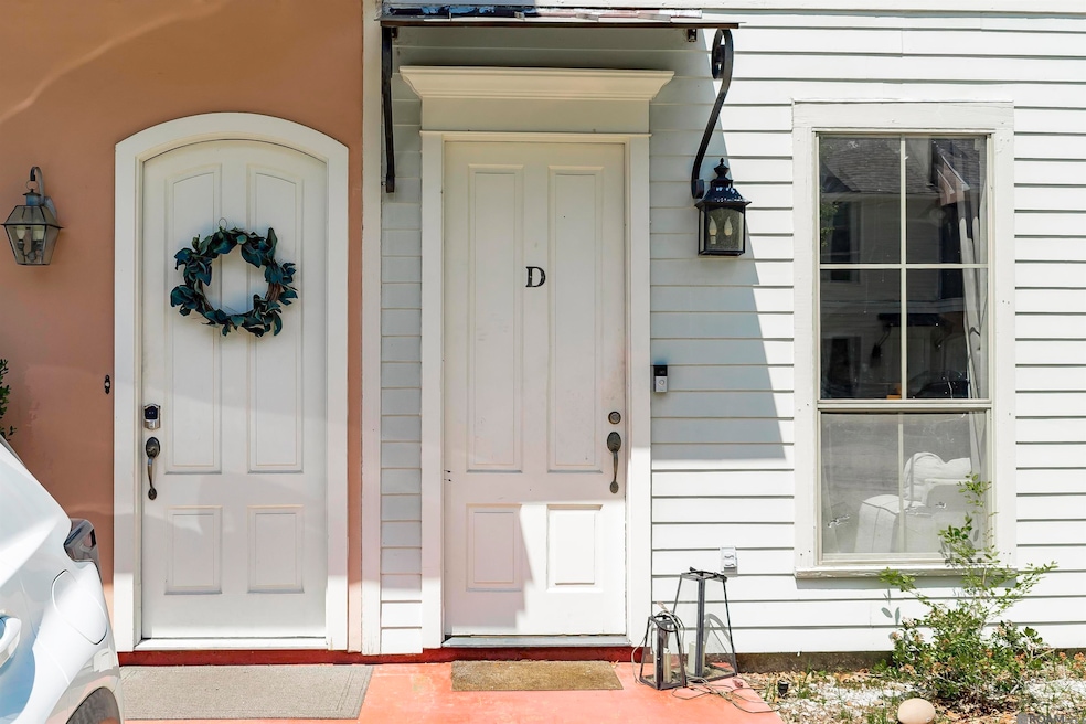 11834 Parkview Ct unit D, Baton Rouge, LA 70816 - photo 1