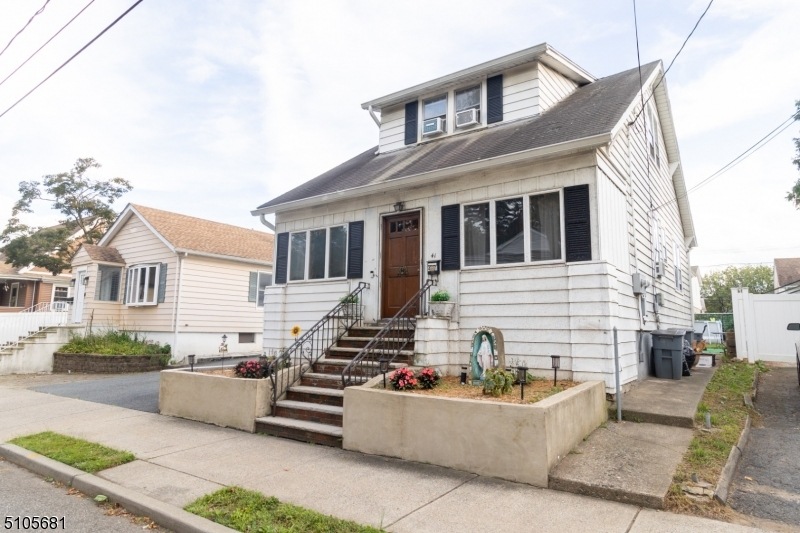 39 Bergen Blvd, Woodland Park, NJ 07424 - photo 1