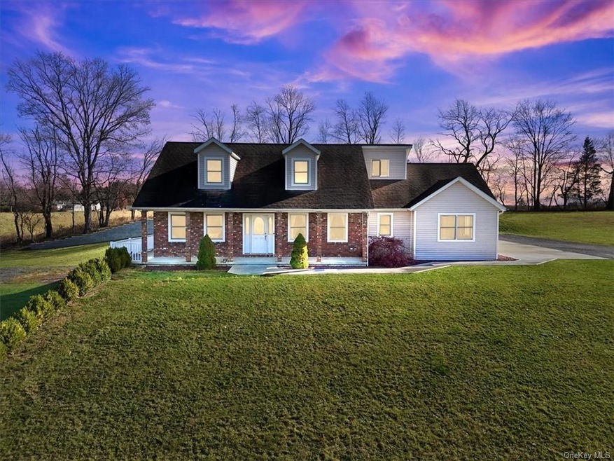 306 Drexel Dr, Pine Bush, NY 12566 - photo 1