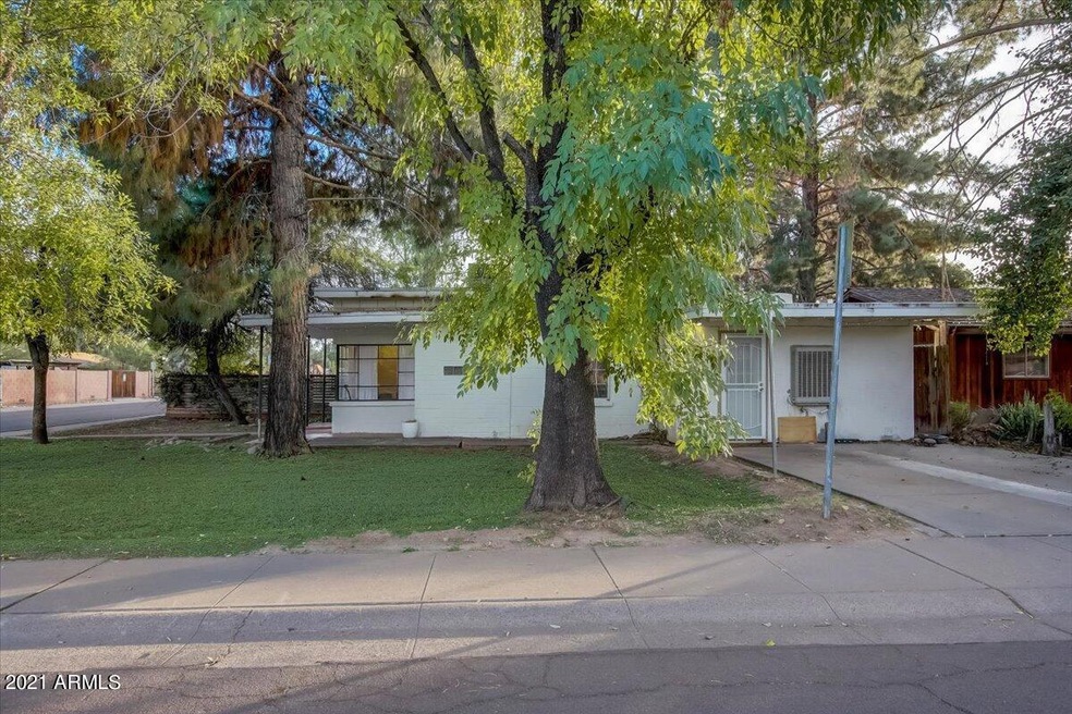 03-S Wilson St-003