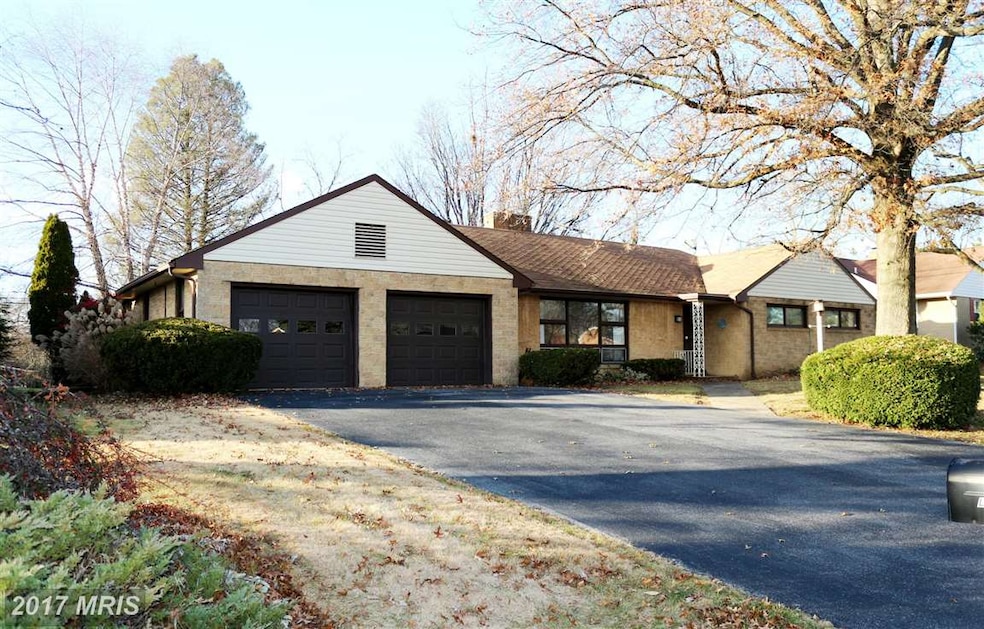 12906 Cathedral Ave, Hagerstown, MD 21742 - photo 1