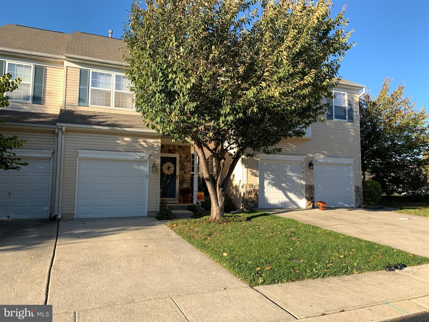 27 Wyndham Ct, Bordentown, NJ 08505 - photo 1