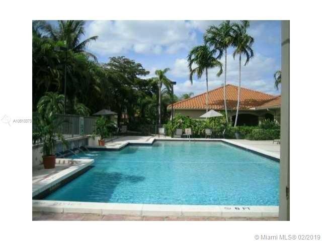 18320 NW 68th Ave unit B, Hialeah, FL 33015 - photo 1