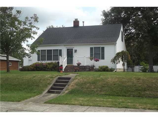 629 W 8th St, Marysville, OH 43040 - photo 1