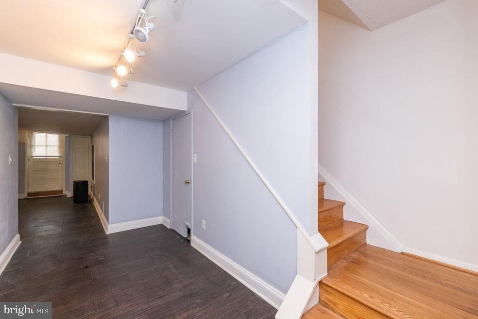 2 Wine Spring Garth, Towson, MD 21204 - photo 1