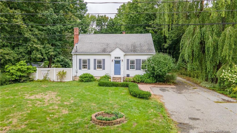 24 Stearns St, Danielson, CT 06239 - photo 1