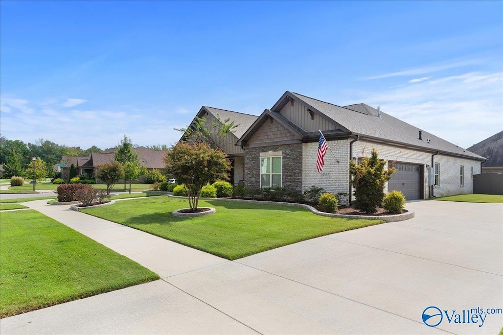 Sold $610,000 • Co-Listing Agent