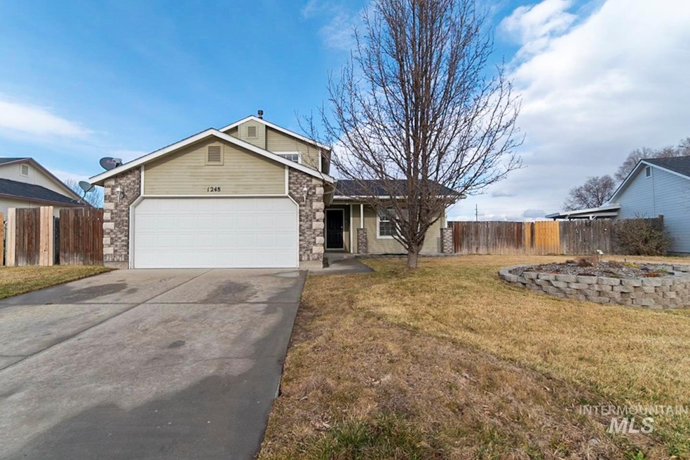 1248 Willow Creek Dr, Nampa, ID 83686 - photo 1