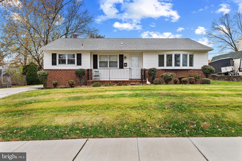 Pending $380,000 • Co-Listing Agent