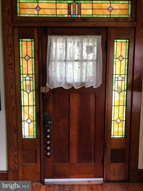 6112 Fair Oaks Ave, Baltimore, MD 21214 - photo 1