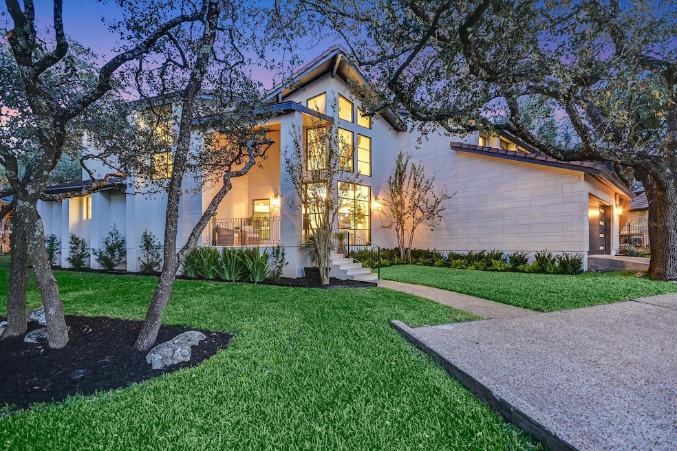 6204 Lost Horizon Dr unit 170, Austin, TX 78759 - photo 1
