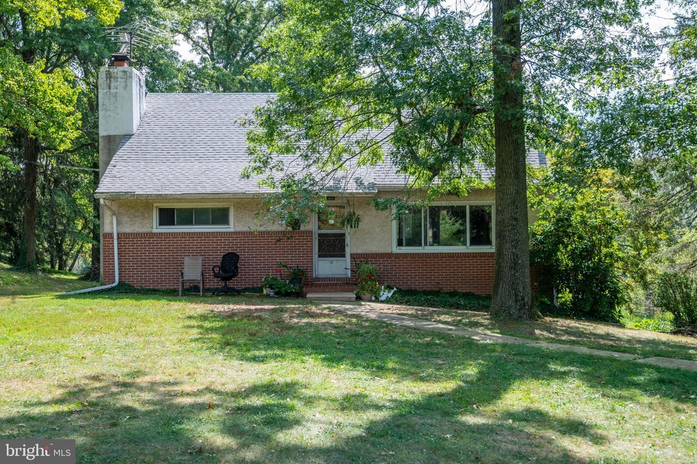 139 Baptist Church Rd, Spring City, PA 19475 - photo 1