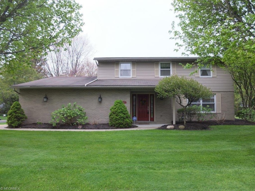 Absolutely beautiful 4 bedroom, 2.5 bath home in B