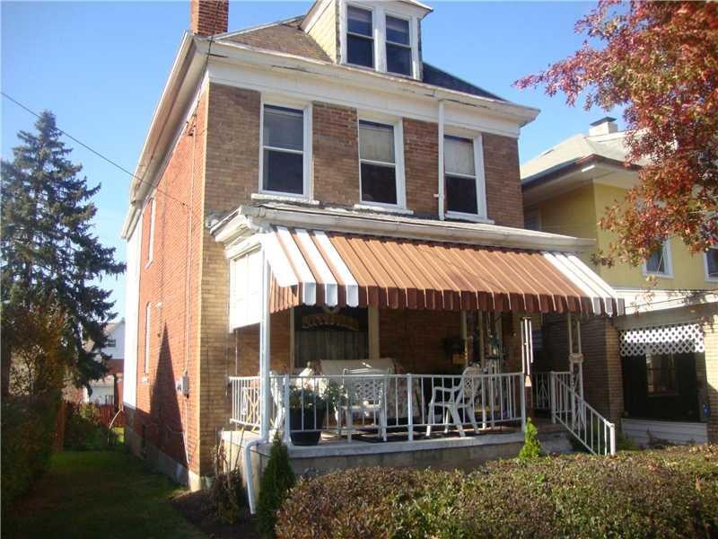 Exterior Front. Move Right In Ready MAKE YOURSELF 
